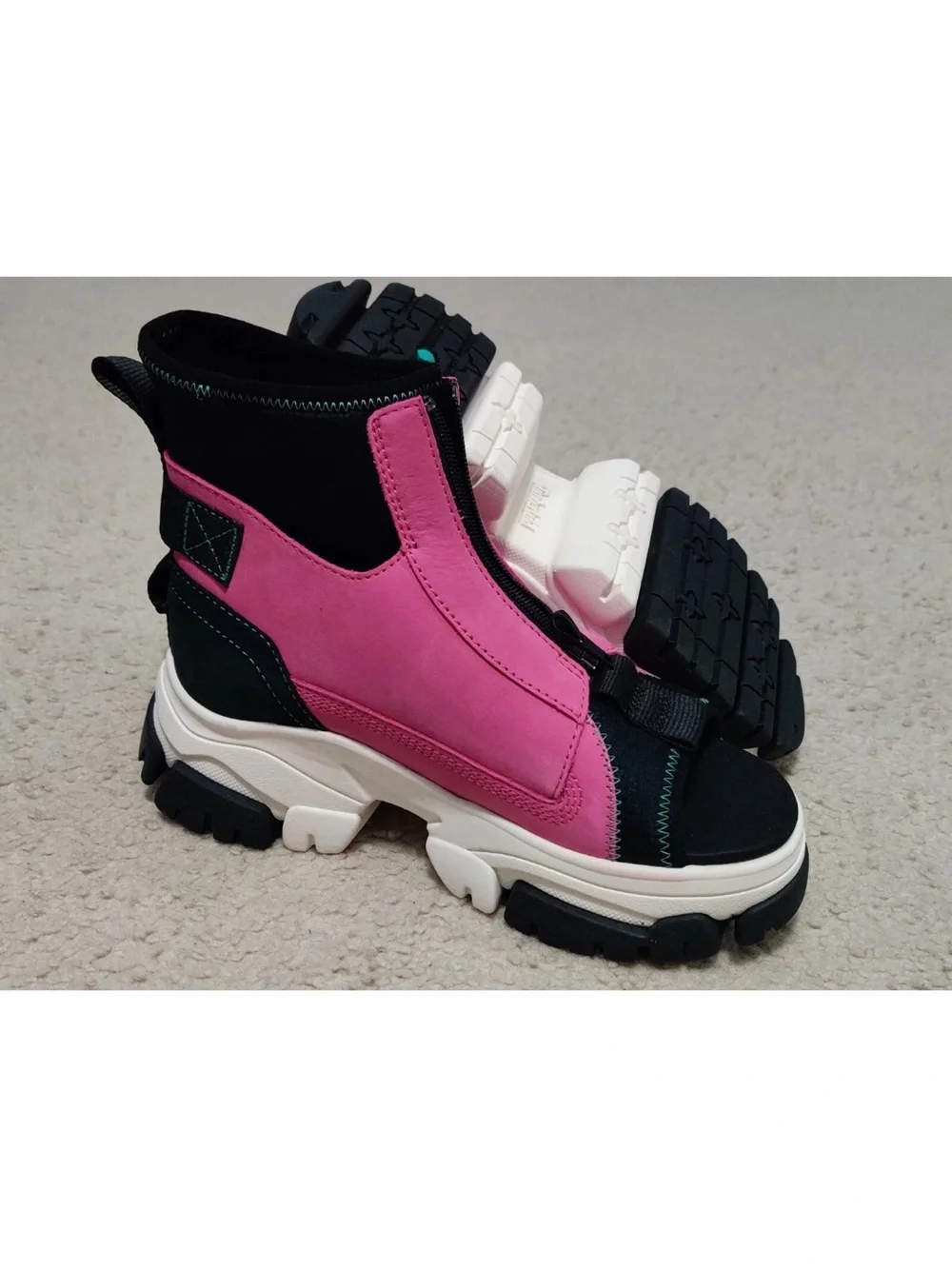 Womens Timberland Adley Way Boot Sandal Bright Pink Nubuck sz 7.5